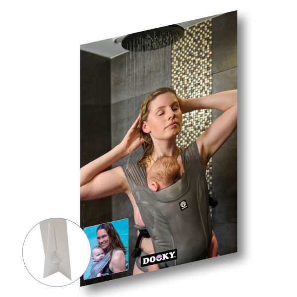 Picture of Showcard A4 Carrier Splash Swimming Pool